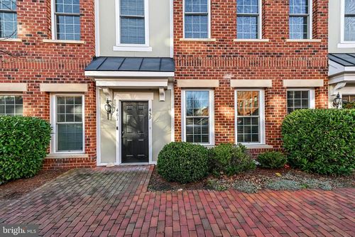 459 Kornblau Ter Se, LEESBURG, VA, 20175-3758 | Card Image