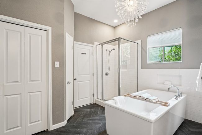 8204 Cahill Dr, House other with 3 bedrooms, 2 bathrooms and 4 parking in Austin TX | Image 18