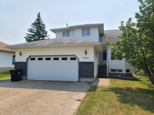 5419 Gravel Ave, Donnelly, AB, T0H0A9 | Card Image