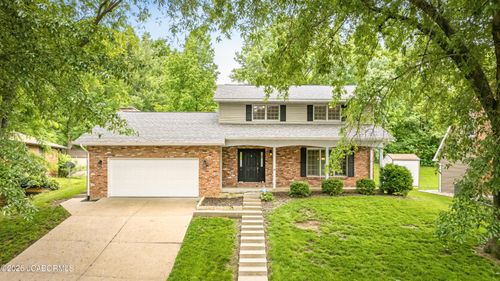 1705 Delta Pl, Jefferson City, MO, 65109-1288 | Card Image