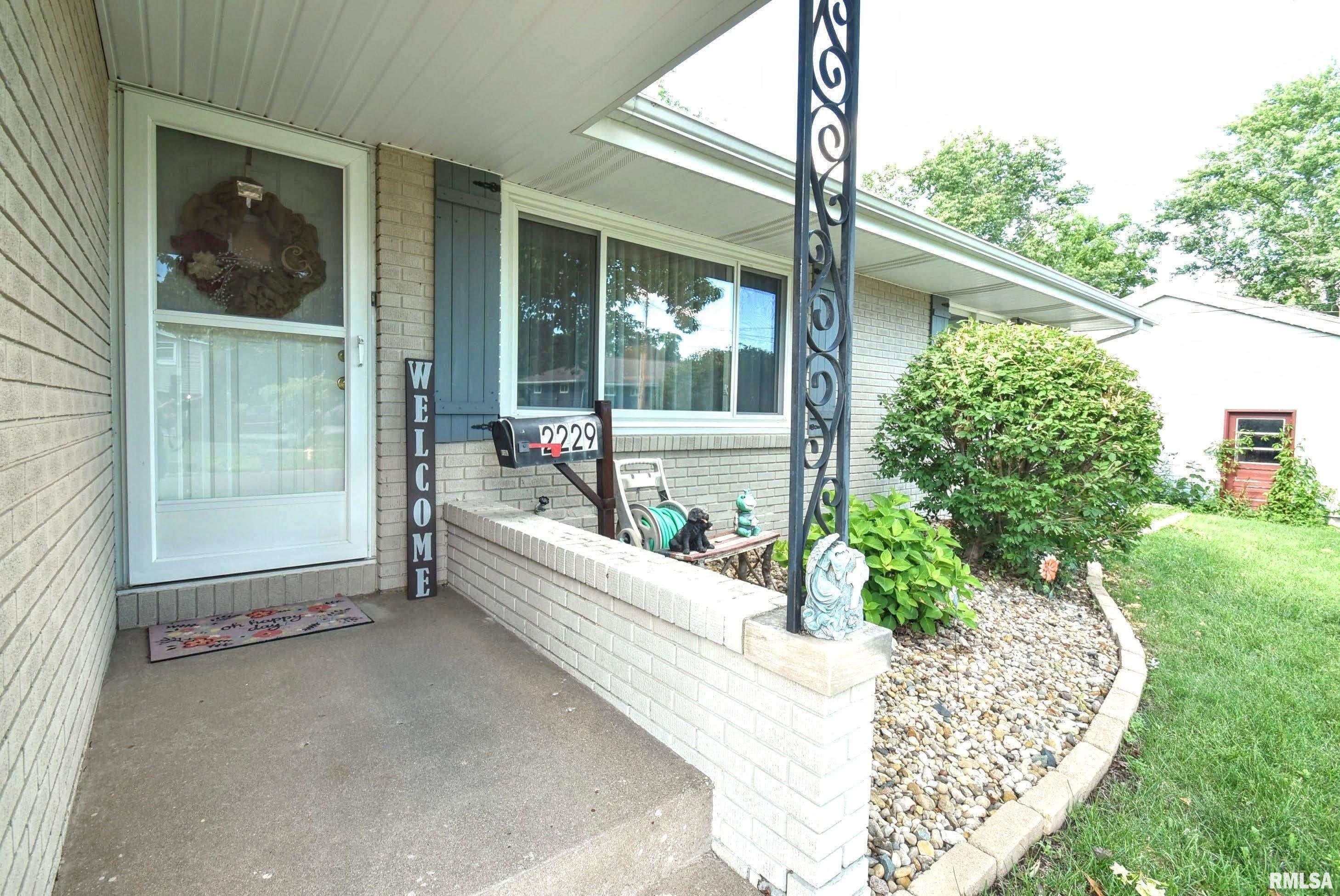Residential in Pekin 2