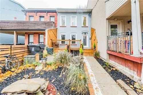 68 Lewis St, Toronto, ON, M4M2H3 | Card Image