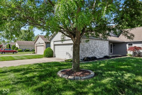 1200 Timber Creek Ln, Greenwood, IN, 46142-5026 | Card Image