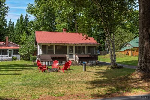 118 East Ave, Eagle Bay, NY, 13331-7711 | Card Image