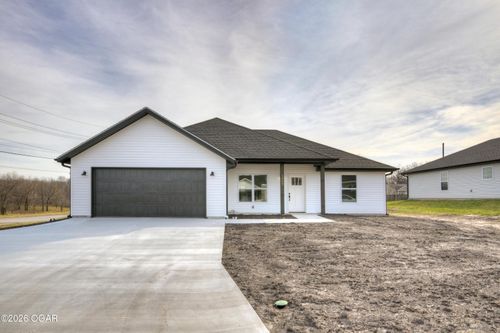 2000 Lakeview Street, Carthage, MO, 64836 | Card Image