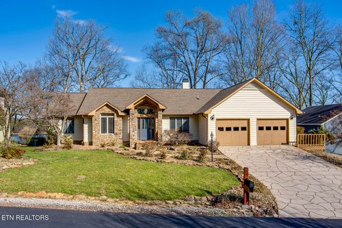 206 Kiyuga Ln, Loudon, TN, 37774-2705 | Card Image