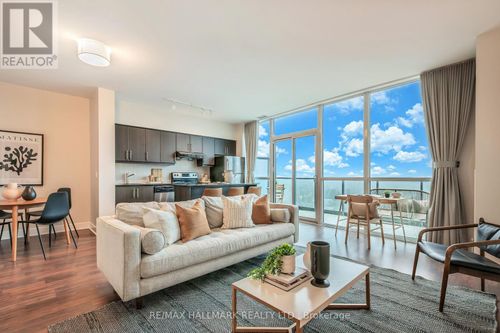 2-35 Brian Peck Cres, East York, ON, M4G0A5 | Card Image