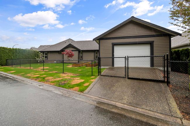 50361 Adelaide Place, House other with 3 bedrooms, 2 bathrooms and 7 parking in Chilliwack BC | Image 27