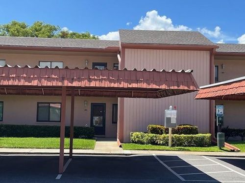 110-110 Lakeside Ct, OLDSMAR, FL, 34677-2229 | Card Image