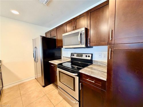 507 Hancock Bridge Pkwy, Cape Coral, FL, 33990-1172 | Card Image