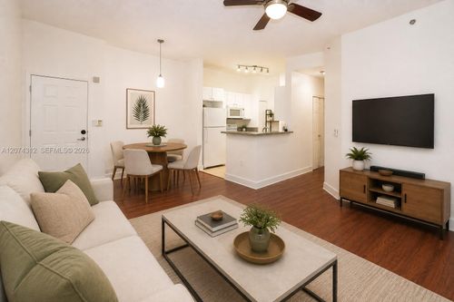 137-6001 Sw 70th St, South Miami, FL, 33143-3434 | Card Image
