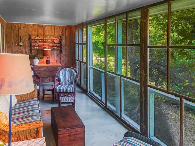 55 Reed Hill Rd, House other with 5 bedrooms, 3 bathrooms and null parking in Jacksonville VT | Image 13
