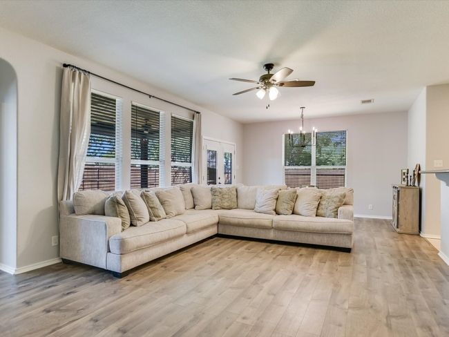 241 Sunnyside Dr, House other with 3 bedrooms, 2 bathrooms and 4 parking in Kyle TX | Image 6