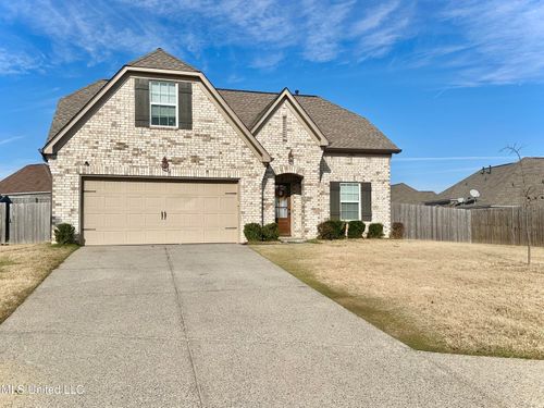 4908 Sunset Harbor Cv, Horn Lake, MS, 38637-1051 | Card Image