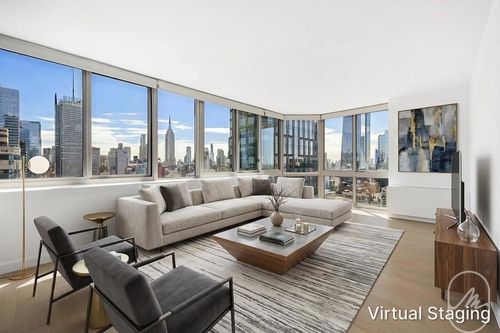 phd-561 10th Ave, New York, NY, 10036-3033 | Card Image
