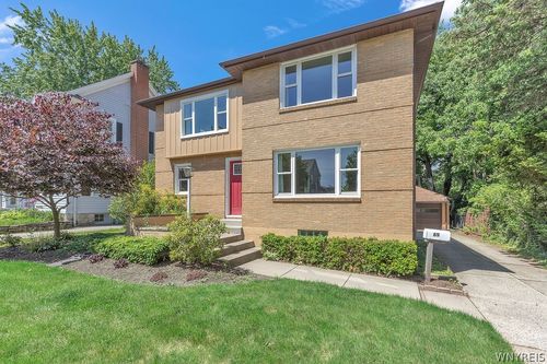 69 Berryman Dr, Amherst, NY, 14226-4316 | Card Image