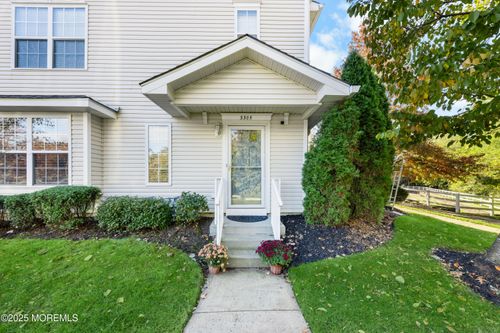 3305 Kapalua Ct, Freehold, NJ, 07728-5918 | Card Image