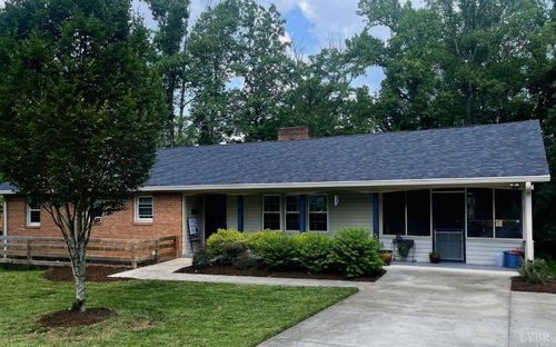 2305 Hawthorne Rd, Lynchburg, VA, 24503-2903 | Card Image