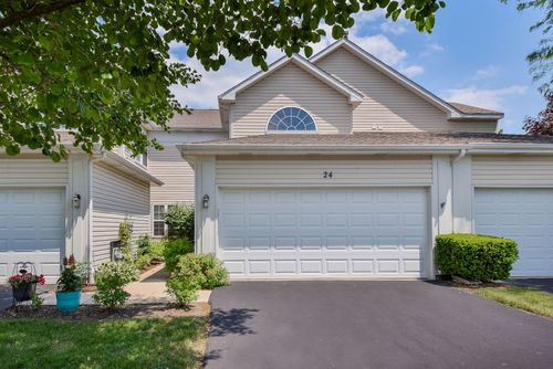 24-24 N Barton Trl, Batavia, IL, 60510-7632 | Card Image