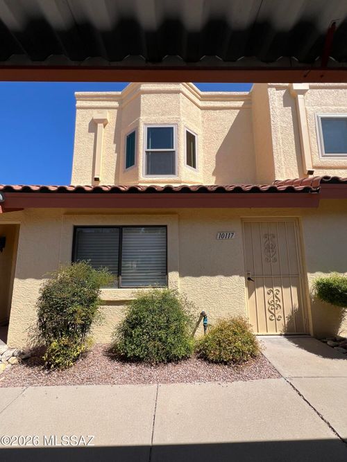 10117 E Arizmo St, Tucson, AZ, 85748-1813 | Card Image
