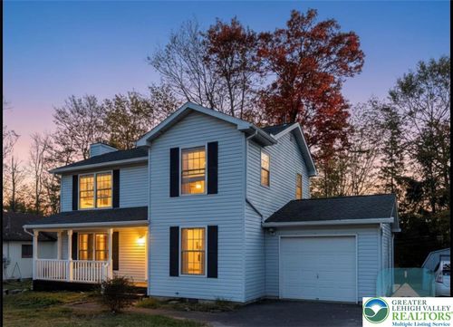 1120 Country Place Dr, Coolbaugh Twp, PA, 18466-7955 | Card Image