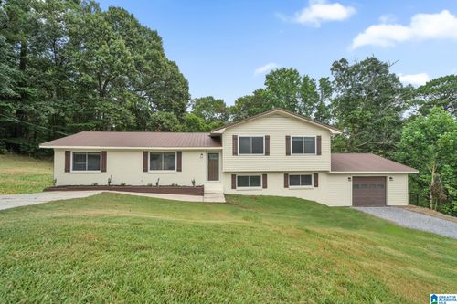 1011 Keith Dr, WEAVER, AL, 36277-4836 | Card Image