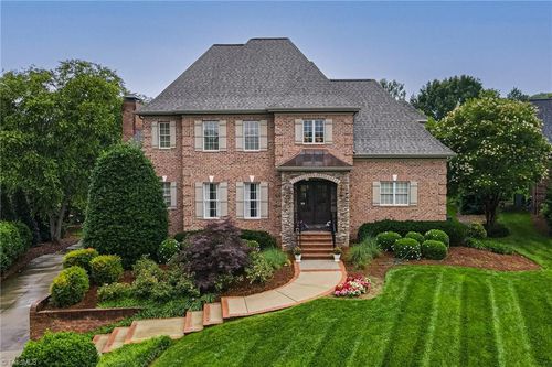 925 Salem Glen Ct, Clemmons, NC, 27012-8919 | Card Image