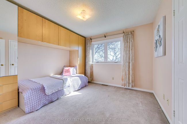 1389 Winterbourne Dr, House other with 6 bedrooms, 4 bathrooms and 2 parking in Oakville ON | Image 22