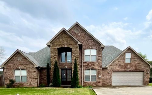 3200 Robbins Dr, Bryant, AR, 72022-8152 | Card Image