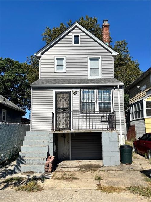 13515 243rd St, Rosedale, NY, 11422-1642 | Card Image