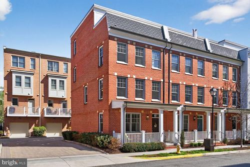 917 Parker Gray School Way, ALEXANDRIA, VA, 22314-6442 | Card Image