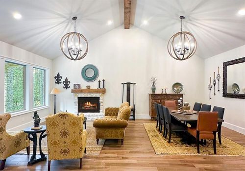 7382 Magnolia Hollow Dr, Montgomery, TX, 77316-3244 | Card Image