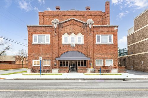 apt-a4-400 Main St, East Rochester, NY, 14445-1721 | Card Image