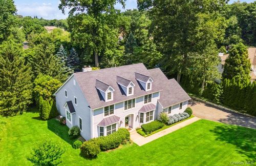 17 Tappanwood Dr, Locust Valley, NY, 11560-1321 | Card Image