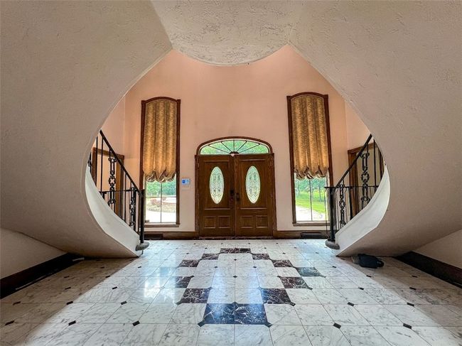 1563 Garvin Rd, House other with 4 bedrooms, 6 bathrooms and 3 parking in Cranberry Twp PA | Image 5