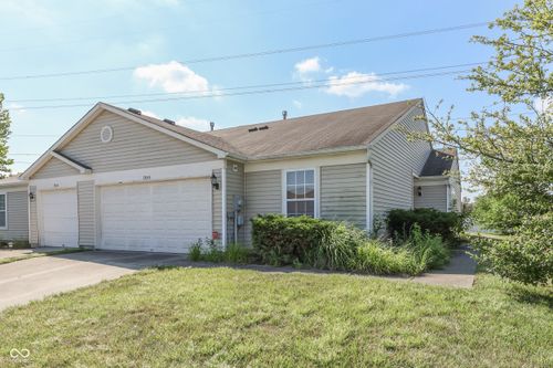 7853 Wildwood Farms Ln, Indianapolis, IN, 46239-7672 | Card Image