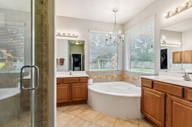 Primary bath large jetted tub | Image 24