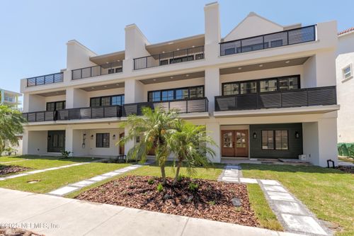 1318 1st St N, Jacksonville Beach, FL, 32250-7306 | Card Image