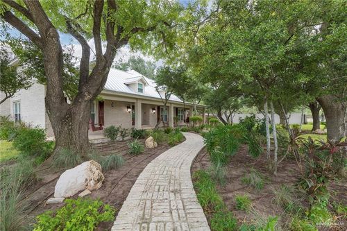 1700 Frontera Rd, McAllen, TX, 78504-5865 | Card Image