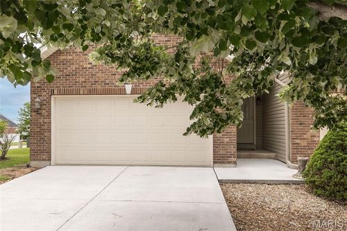 342 Santa Elena Ct, Wentzville, MO, 63385-3808 | Card Image