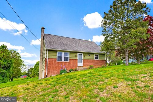 404 River Corner Rd, CONESTOGA, PA, 17516-9748 | Card Image