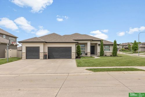 9036 N 172nd St, Bennington, NE, 68007-3277 | Card Image