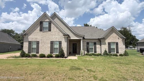 4968 Witt Cv, Olive Branch, MS, 38654-1560 | Card Image