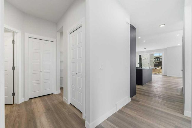 199 Legacy Reach Park Se, Home with 4 bedrooms, 2 bathrooms and 4 parking in Calgary AB | Image 5
