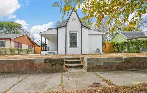 708 W Day St, Denison, TX, 75020-5010 | Card Image