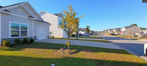 456 Middlebury Ln, Hopkins, SC, 29061-9833 | Card Image