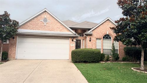 9304 Western Trl, Irving, TX, 75063-5042 | Card Image