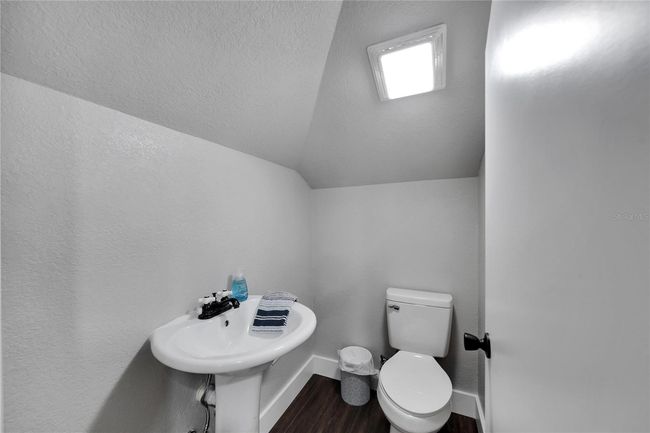 9017 County Line Rd, House other with 3 bedrooms, 3 bathrooms and null parking in LITHIA FL | Image 22