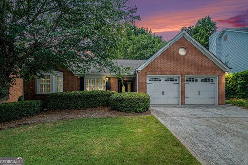 2532 Crofton Ct, Suwanee, GA, 30024-3560 | Card Image