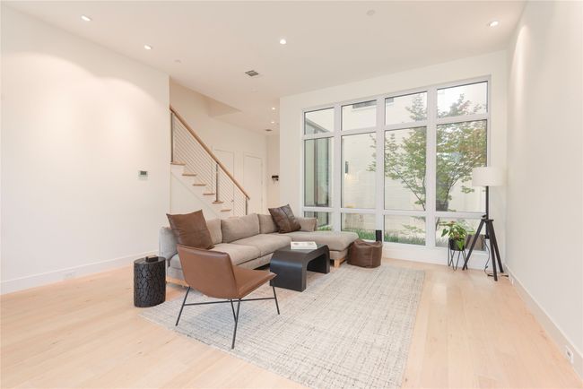 Living area with view of front courtyard. | Image 6